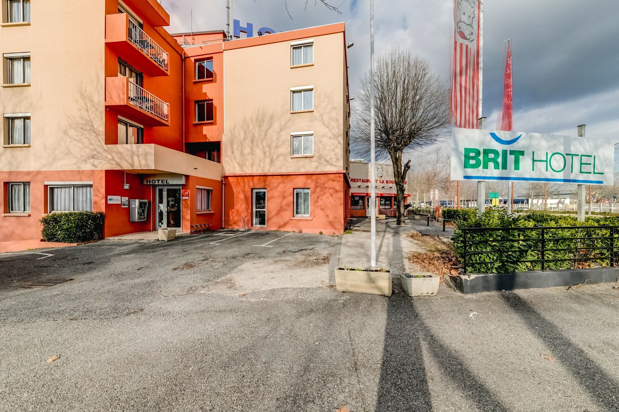 Abbatiale Hotel Et Restaurant Grenoble Centre Exterior foto